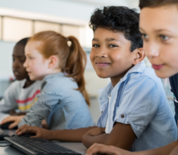 kids using computers